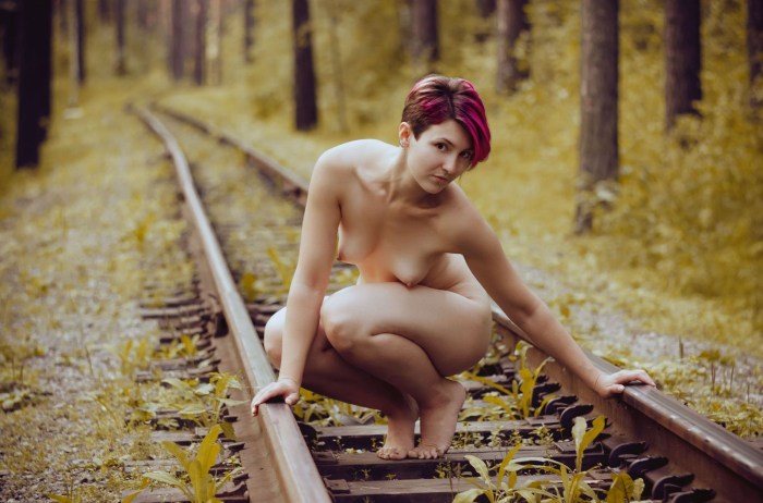 Ordinary naked women
