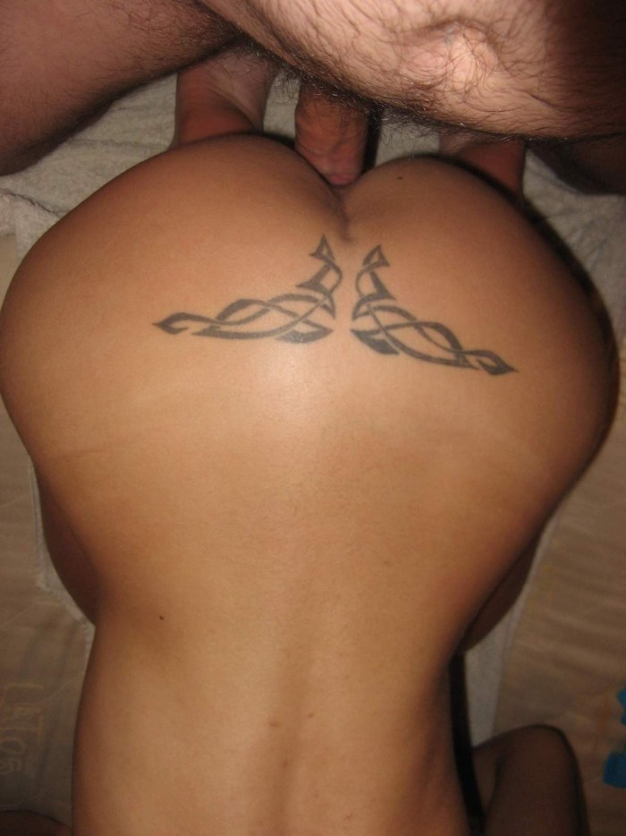 Porn actress with tattoo kiss on the pope