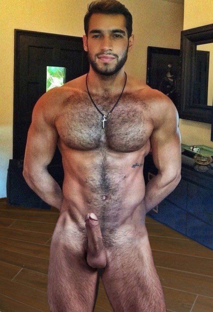 Beautiful naked Arab guys