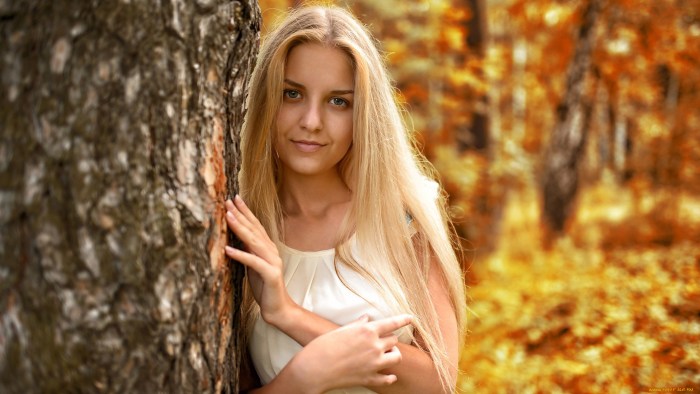 Very beautiful girls blonde for excitation