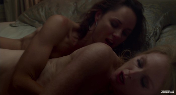 Julianna Moore Erotic scenes