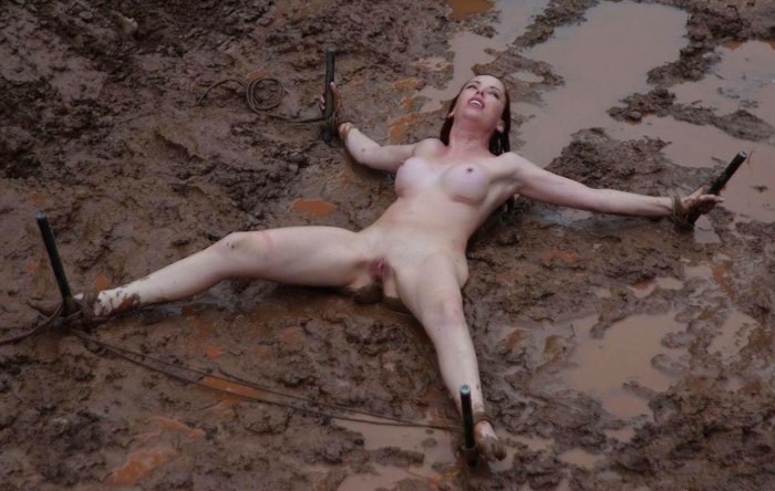 Erotic torture of slaves