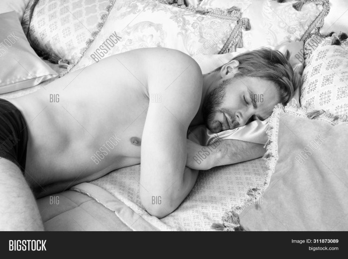 A man sleeps a photo