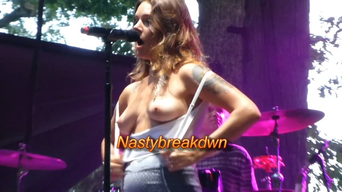Breast at the concert