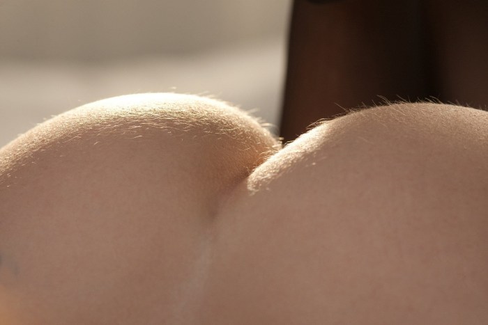 Neat labia