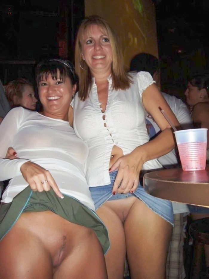 Wife without panties in front of guests