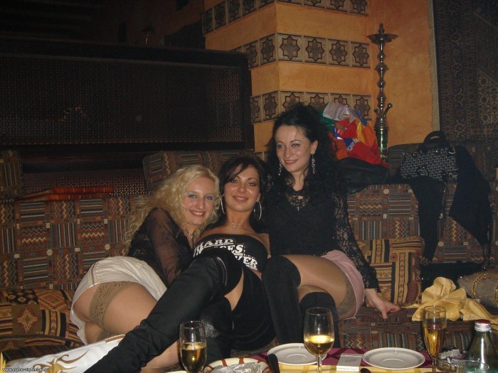 Russian naked party