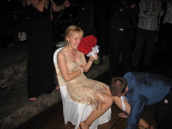 Drunk bride at the wedding