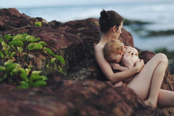 Photo shoot nude with the whole family