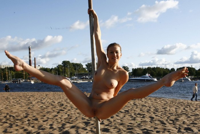 Naked gymnast in public
