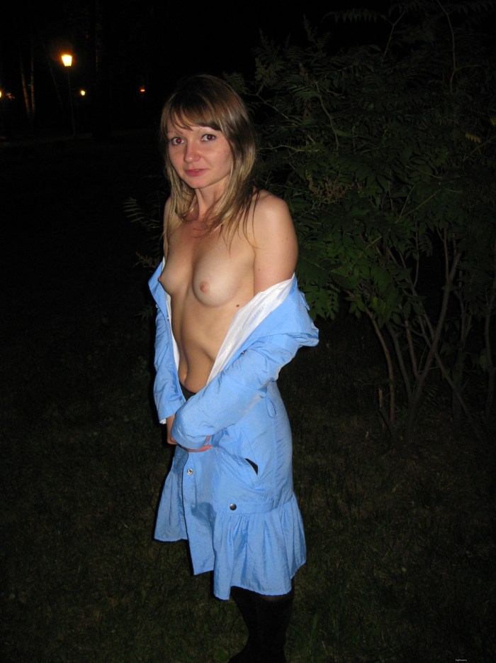 Naked girls without complexes