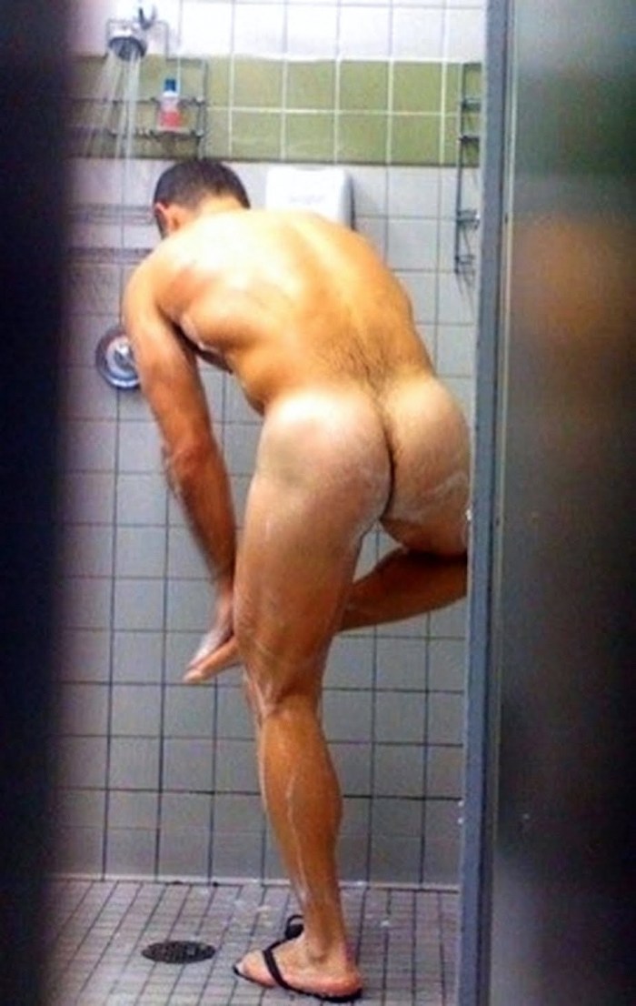 Naked French men