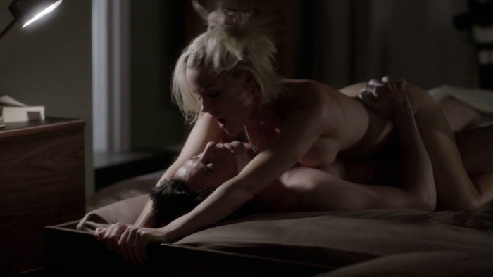 Kathleen Robertson - Boss S02 (2012) Film