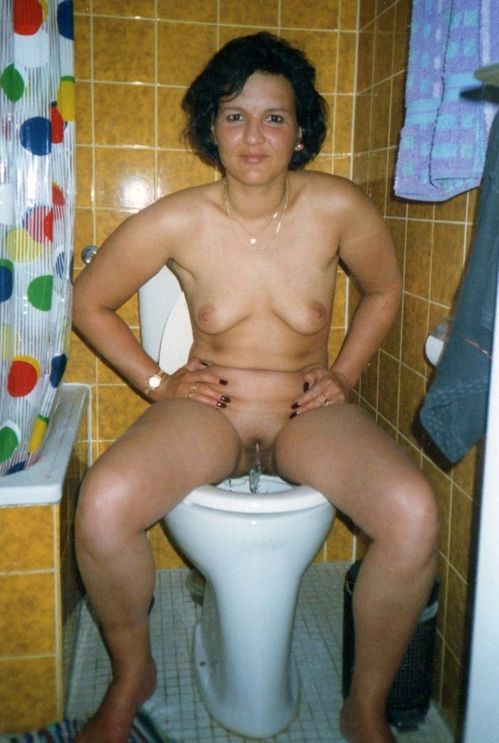 Masturbation of adult women in the toilet