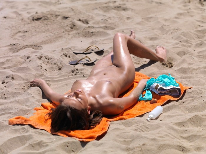 Naked women on the beach private