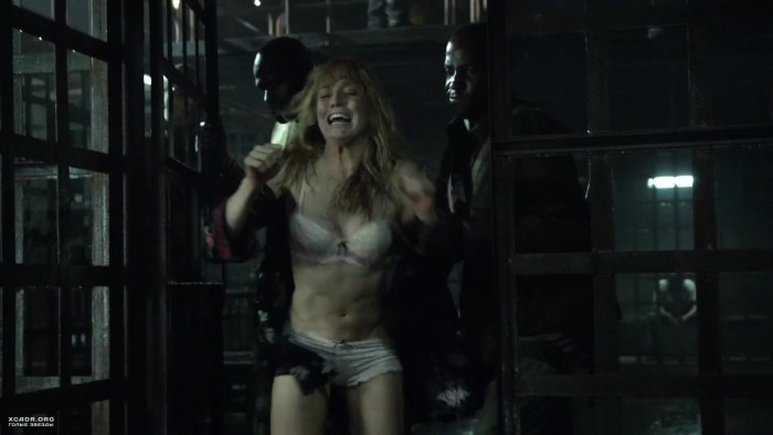 Katie Lottz is hot
