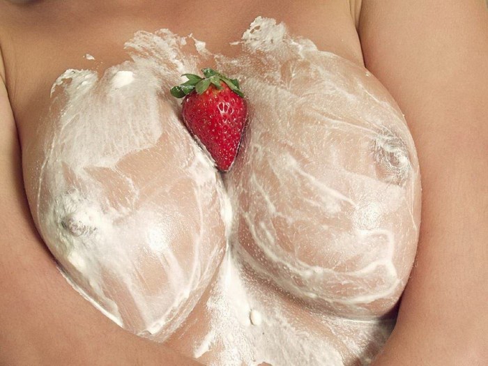 Vagina in whipped cream