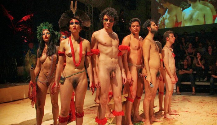 Brazilian Theater OFICINA UZYNA Uzona
