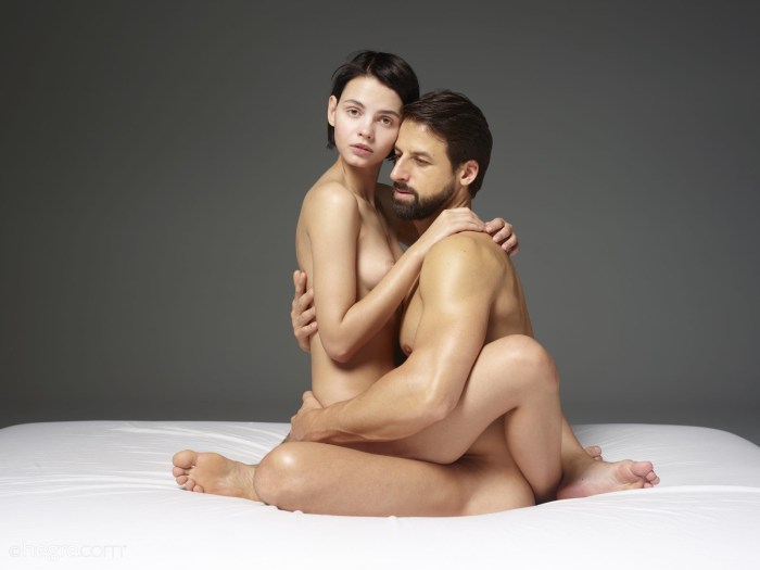 Tanya Misyura with a guy naked