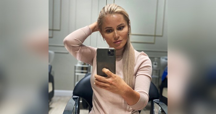 Loseva Olesya is a host