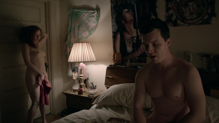 Laura Wiggins shameless naked