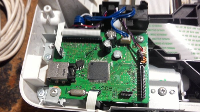 Toyota NHZN-W60G connector