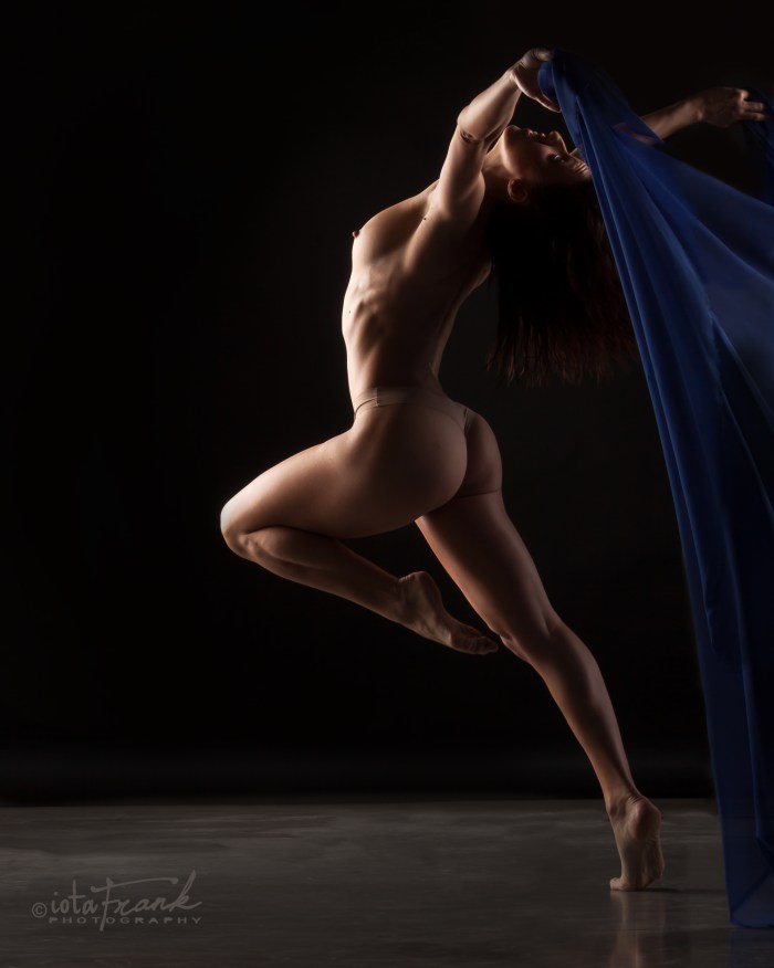 Naked gymnasts on twine