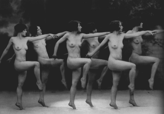 The struggle of the girls naked