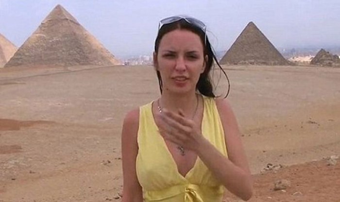 Russian girls topless in Egypt