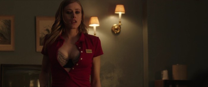 Olivia Taylor Dudley chest