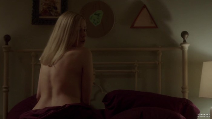 Shots with naked tits from films