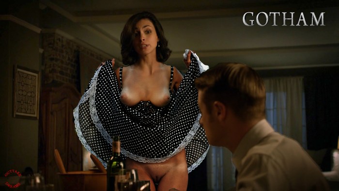 Morena baccarin young in the lower