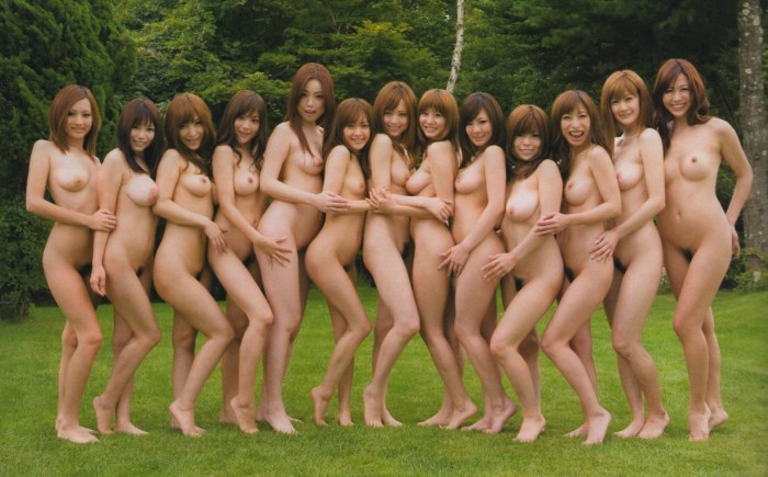 Korean Model Nude wide crotch