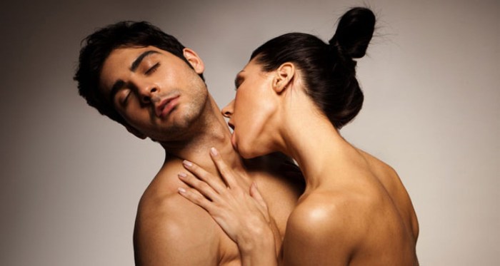 Kiss lovers