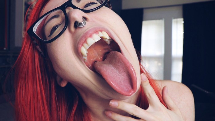Girls in braces private