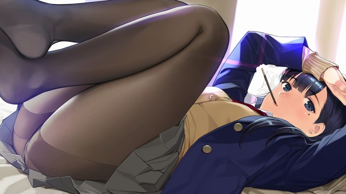 Contemplating the tights of Hyundai