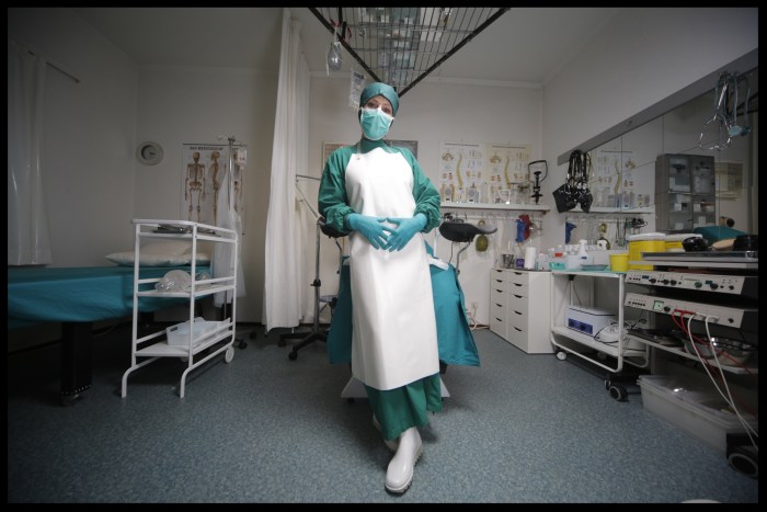 Gynecologist man