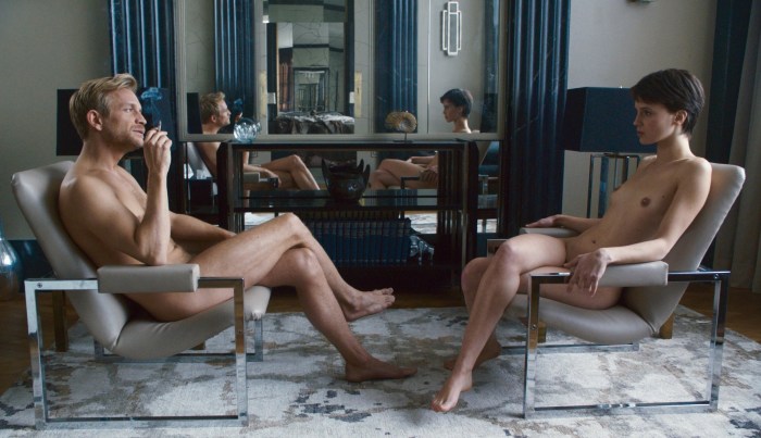 Two -faced lover "(" L'AMANT_DOUBLE ")