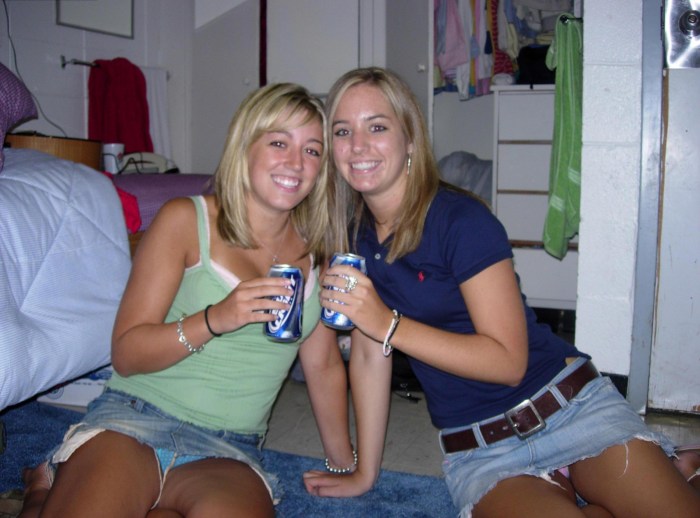 Two girls Private Upskirt