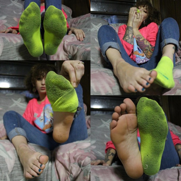 Men's feet footfes