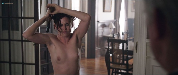 Naked Kristen Stuart and Emma Watson