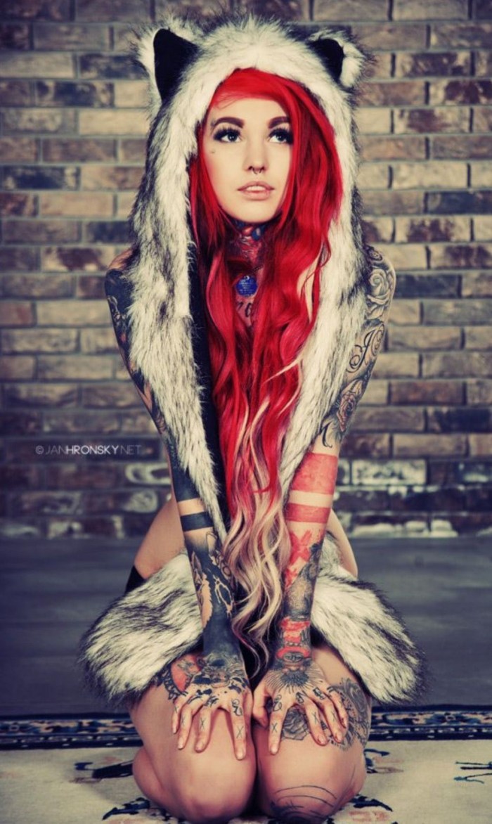 Girls with red hair and tattoo