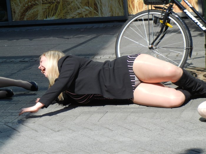 Girls without complexes