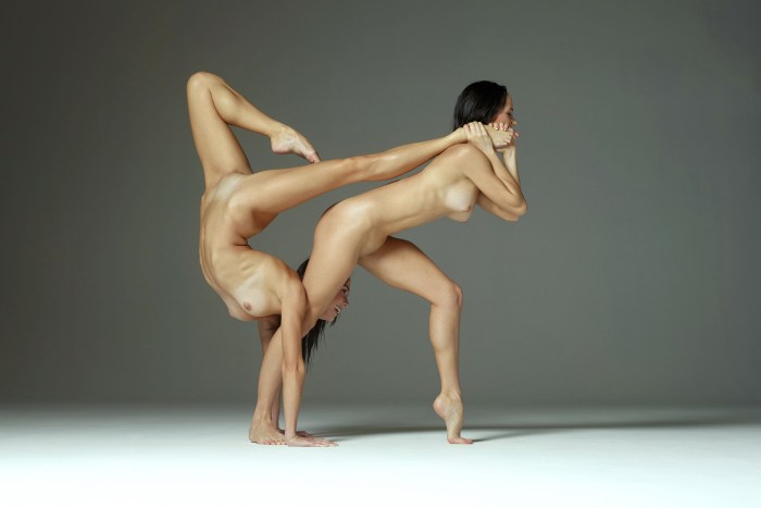 Julietta & Magdalena naked gymnasts