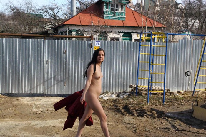 Funny naked girls