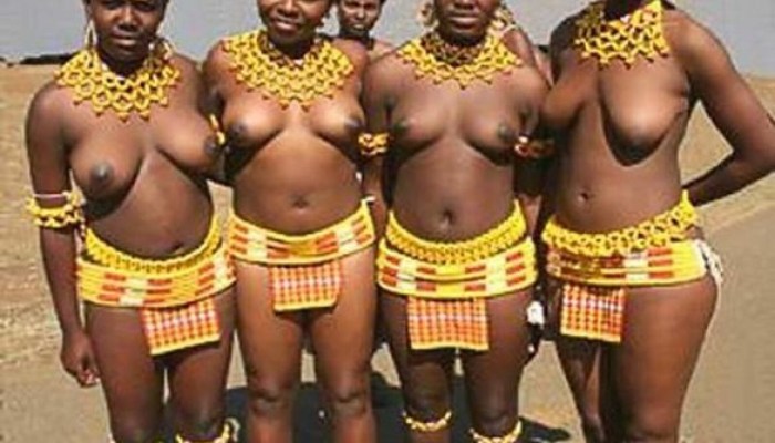 Naked Zulussian women