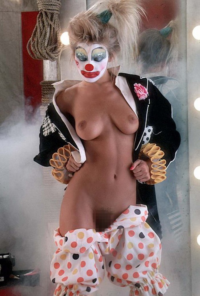 Carly Loren Erotic circus