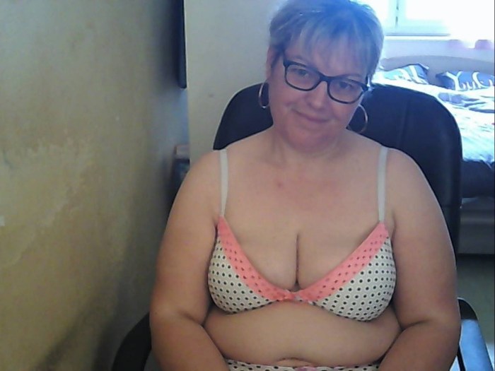 Middle Age Women Hot