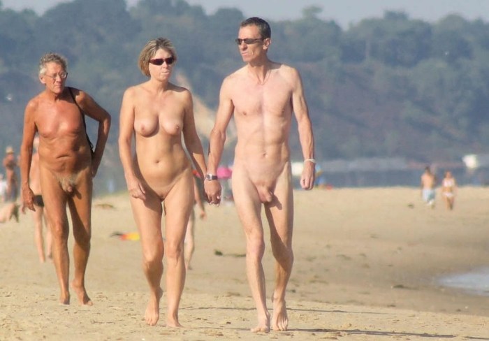 Family nudic beaches