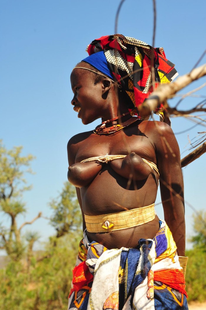 Naked black women